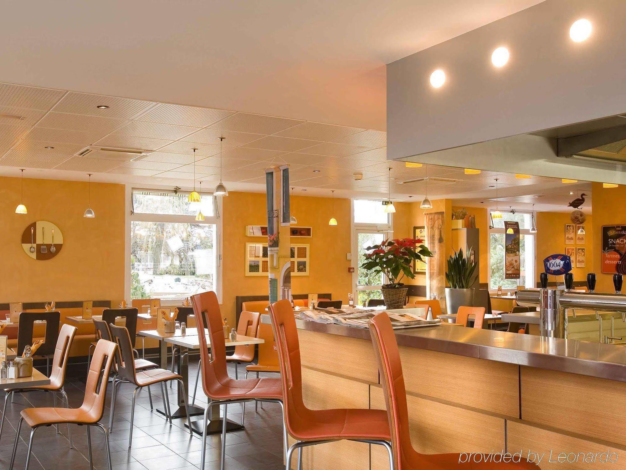 Отель Ibis Mulhouse Ile Napoleon Сошем Экстерьер фото